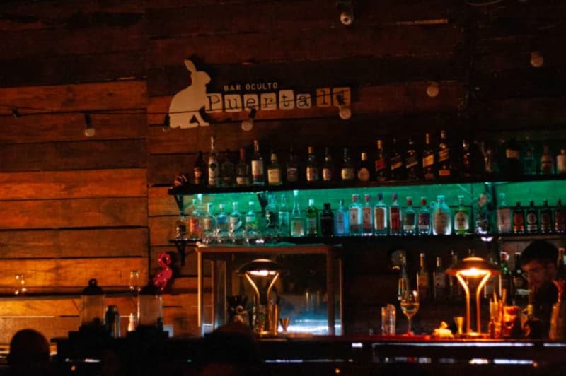 Bar Oculto