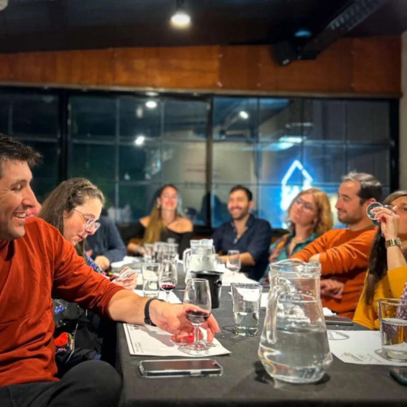 Vinito y amigos - Rosario - Estudio Vino