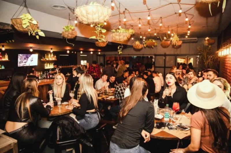 Vinito y Amigos - Mar del Plata - Hoffen Bar